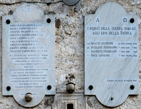 Trevi- S. Maria in Valle -Lapidi dia caduti in guerra