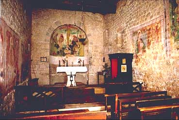 Trevi, Italy. Matigge, Chiesa di S. Nicolò, interno.