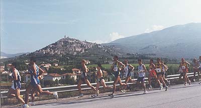 Gara podistica Nazionale Trevi -Montefalco 1999b