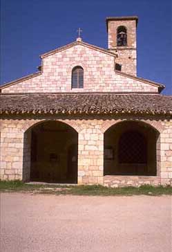 Trevi, Chiesa di S.Maria di Pietrarossa