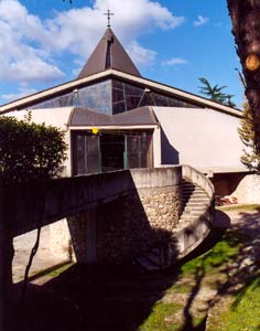 Borgo Trevi, Chiesa parrocchiale
