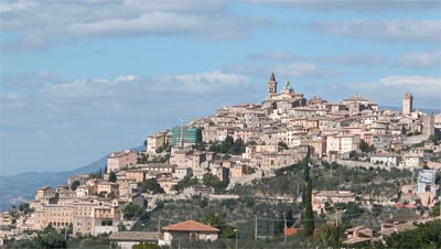 Trevi, Panorama