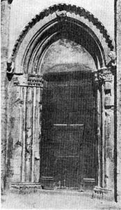 Trevi, Chiesa di S. Francesco, Portale (da Bonaca)