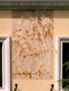 Trevi, Bovara, Loc. Faustana. Meridiana di Villa Bonaca