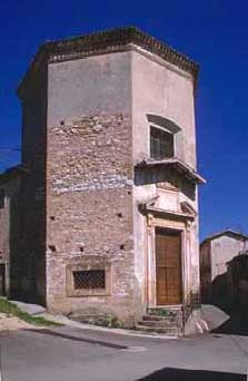 Trevi, Italy. Lapigge, voc. Chiesatonda. Chiesa di S. Maria del Ponte.