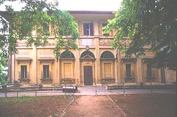 Trevi, Italy, Villa Fabbri, Faccaita nord
