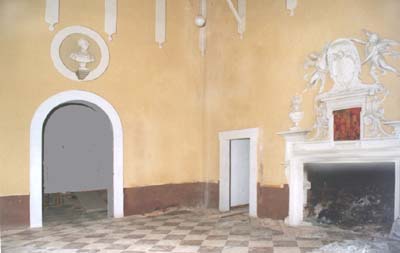 Trevi, casa Luzi, salone